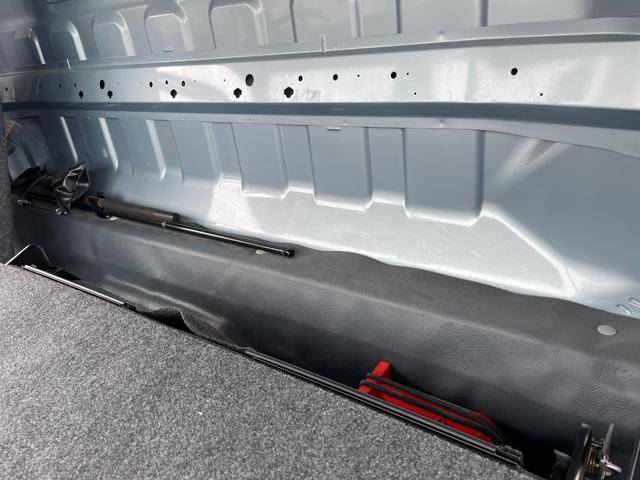 三菱ふそうキャンターパネルバン小型（2t・3t）[写真22]