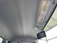 三菱ふそうキャンターパネルバン小型（2t・3t）[写真24]