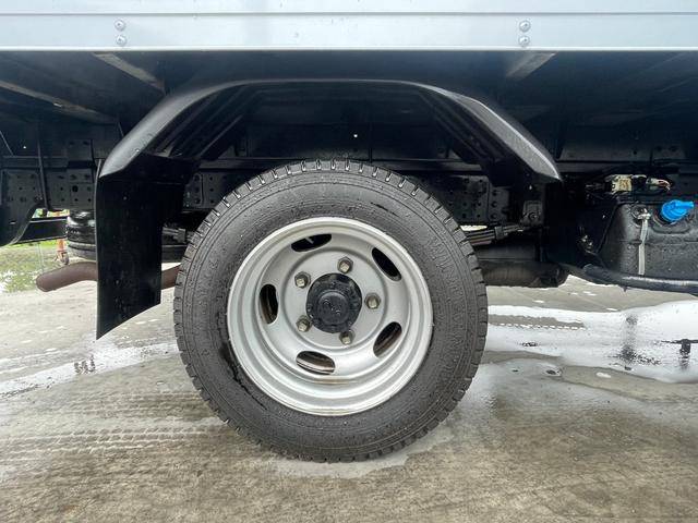 三菱ふそうキャンターパネルバン小型（2t・3t）[写真27]