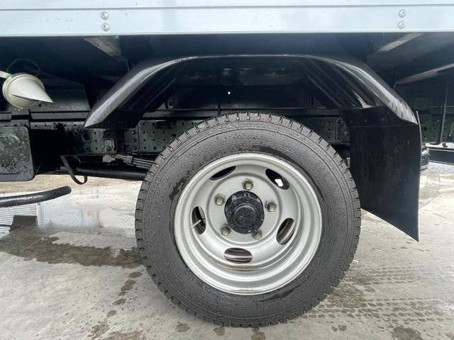 三菱ふそうキャンターパネルバン小型（2t・3t）[写真30]