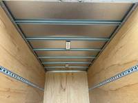 三菱ふそうキャンターパネルバン小型（2t・3t）[写真37]