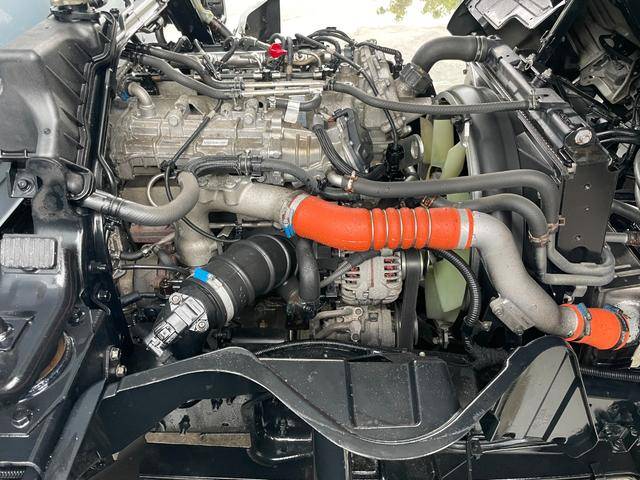 三菱ふそうキャンターパネルバン小型（2t・3t）[写真40]