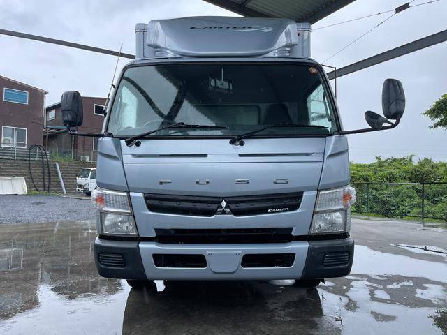三菱ふそうキャンターパネルバン小型（2t・3t）[写真06]