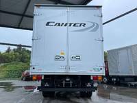 三菱ふそうキャンターパネルバン小型（2t・3t）[写真08]