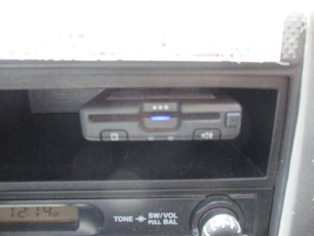 いすゞフォワード深ダンプ（土砂禁ダンプ）中型（4t）[写真21]