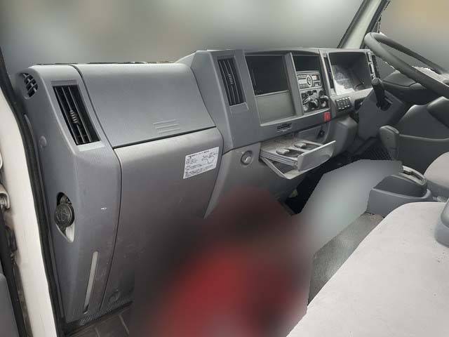 いすゞエルフ平ボディ小型（2t・3t）[写真26]