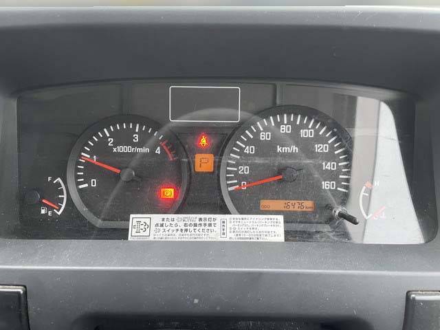 いすゞエルフ平ボディ小型（2t・3t）[写真29]