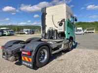 ボルボボルボFHトレーラーヘッド（トラクターヘッド）大型（10t）[写真02]