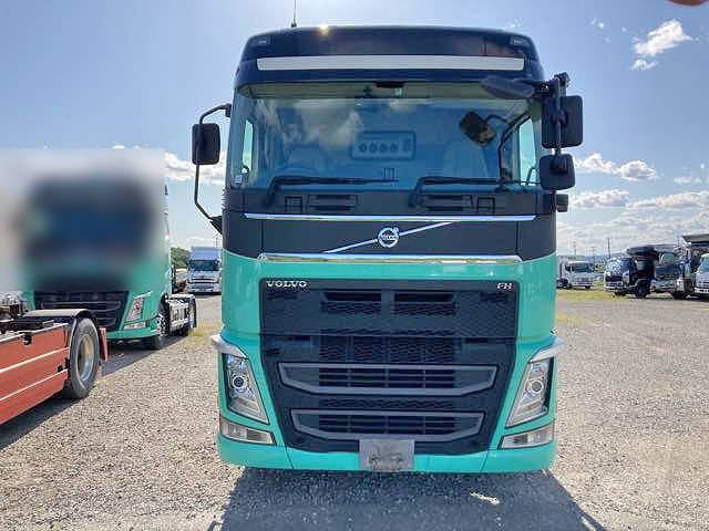 ボルボボルボFHトレーラーヘッド（トラクターヘッド）大型（10t）[写真03]