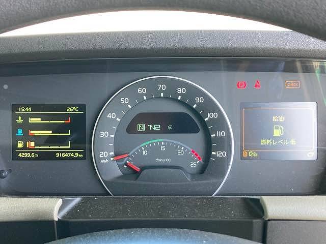 ボルボボルボFHトレーラーヘッド（トラクターヘッド）大型（10t）[写真08]