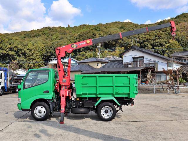 日野デュトロダンプ・クレーン付小型（2t・3t）[写真18]