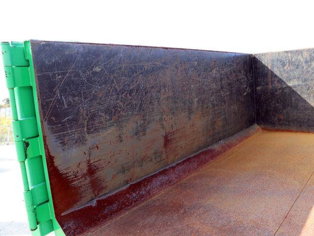 日野デュトロダンプ・クレーン付小型（2t・3t）[写真24]