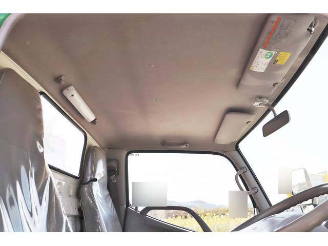 日野デュトロダンプ・クレーン付小型（2t・3t）[写真32]