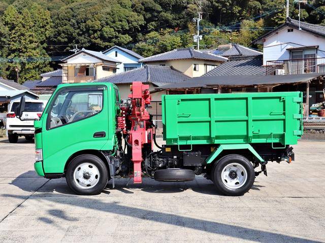 日野デュトロダンプ・クレーン付小型（2t・3t）[写真35]