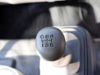 日野デュトロダンプ・クレーン付小型（2t・3t）[写真09]