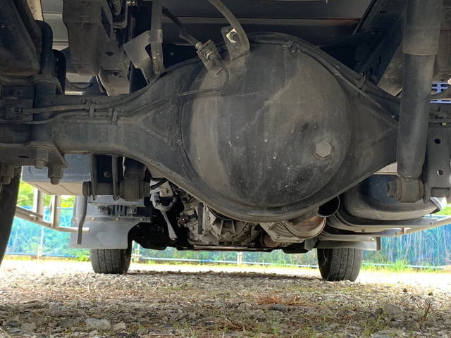 いすゞエルフ冷凍車（冷蔵車）小型（2t・3t）[写真26]