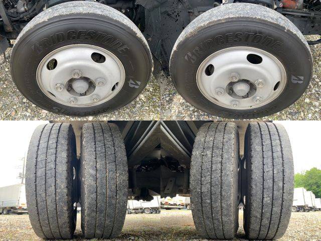 いすゞエルフ冷凍車（冷蔵車）小型（2t・3t）[写真36]