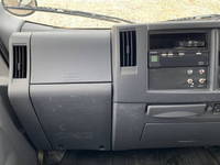 いすゞエルフ冷凍車（冷蔵車）小型（2t・3t）[写真07]