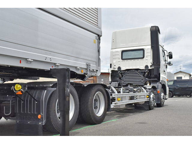 その他のメーカーその他の車種アルミウイング大型（10t）[写真10]