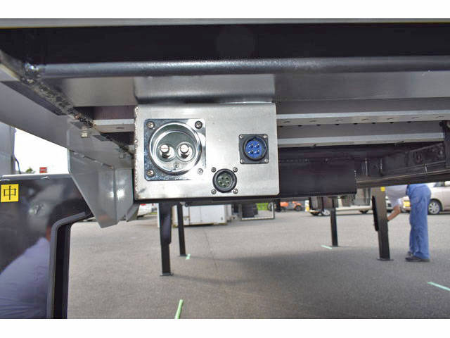 その他のメーカーその他の車種アルミウイング大型（10t）[写真24]