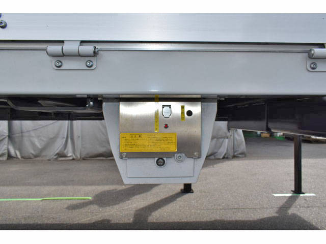 その他のメーカーその他の車種アルミウイング大型（10t）[写真25]