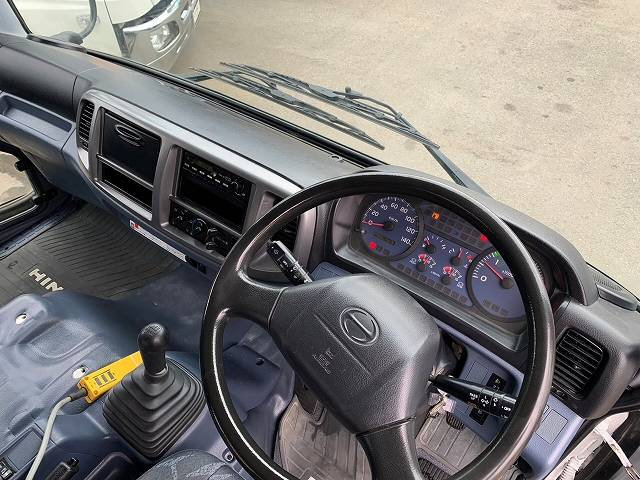 日野レンジャーコンテナ専用車中型（4t）[写真09]