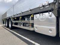 UDトラックスクオンアルミブロック大型（10t）[写真15]