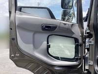 UDトラックスクオンアルミブロック大型（10t）[写真24]