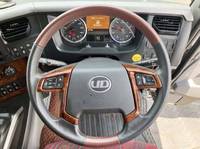 UDトラックスクオンアルミブロック大型（10t）[写真31]