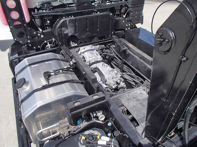 三菱ふそうスーパーグレートダンプ大型（10t）[写真10]