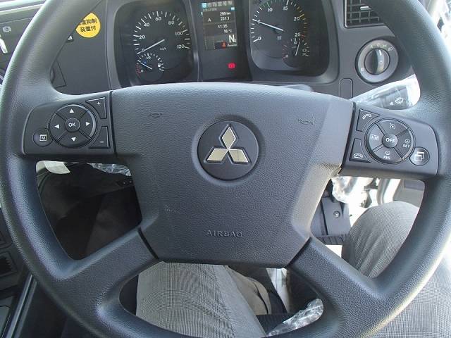 三菱ふそうスーパーグレートダンプ大型（10t）[写真16]