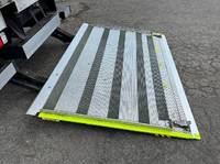 三菱ふそうキャンターアルミバン小型（2t・3t）[写真10]