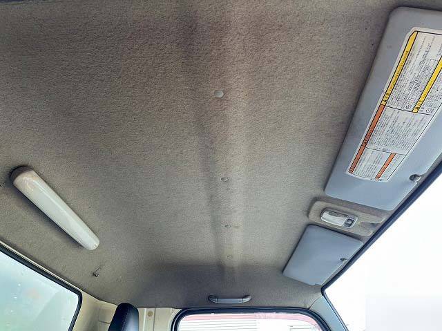 三菱ふそうキャンターアルミバン小型（2t・3t）[写真29]