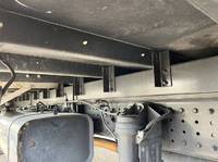 三菱ふそうキャンターアルミバン小型（2t・3t）[写真38]