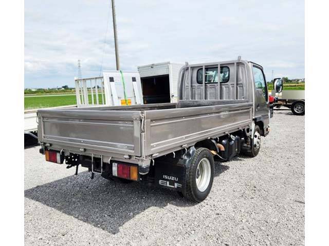 いすゞエルフ平ボディ小型（2t・3t）[写真02]