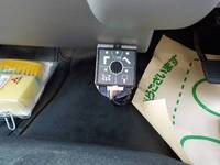 三菱ふそうキャンタークレーン4段小型（2t・3t）[写真09]