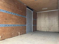 三菱ふそうキャンターアルミバン小型（2t・3t）[写真12]