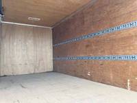 三菱ふそうキャンターアルミバン小型（2t・3t）[写真13]