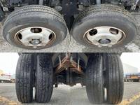 三菱ふそうキャンターアルミバン小型（2t・3t）[写真16]