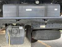 三菱ふそうキャンターアルミバン小型（2t・3t）[写真18]