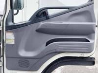 三菱ふそうキャンターアルミバン小型（2t・3t）[写真24]