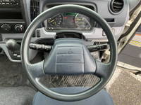 三菱ふそうキャンターアルミバン小型（2t・3t）[写真30]