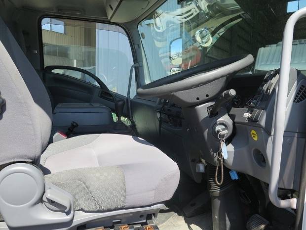 いすゞフォワードキャリアカー増トン（6t・8t）[写真18]