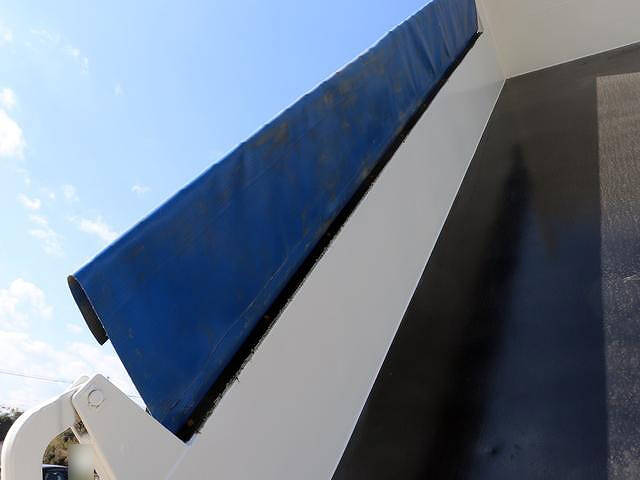 いすゞギガダンプ大型（10t）[写真12]