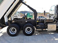 いすゞギガダンプ大型（10t）[写真17]