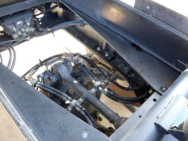 いすゞギガダンプ大型（10t）[写真18]