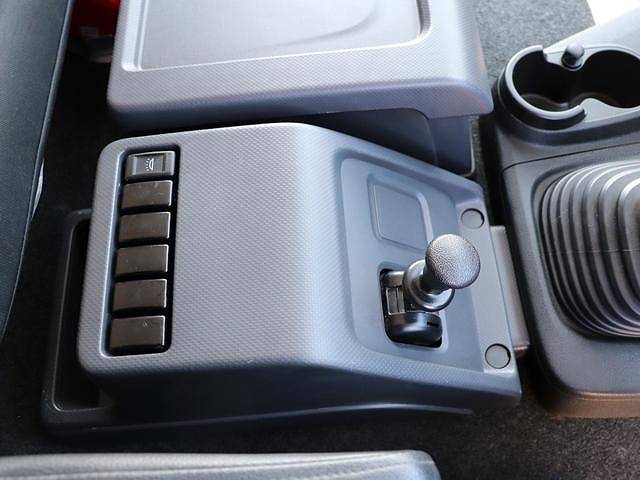 いすゞギガダンプ大型（10t）[写真27]