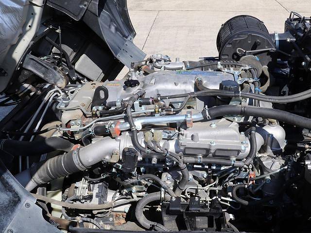 いすゞギガダンプ大型（10t）[写真34]