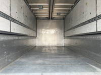 三菱ふそうファイターアルミウイング中型（4t）[写真22]