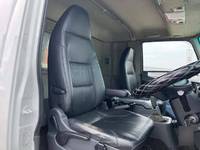 三菱ふそうファイターアルミウイング中型（4t）[写真31]